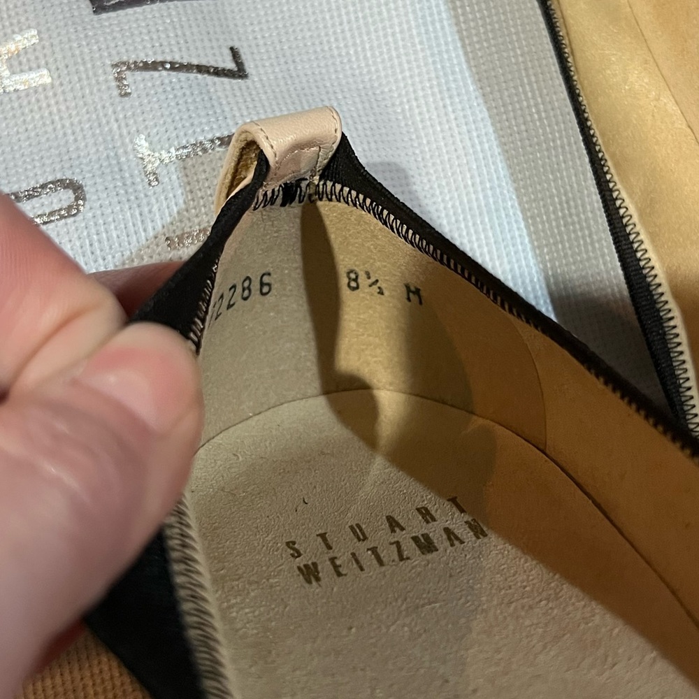 Stuart Weitzman Easily Elastic Leather Pan Nappa … - image 6